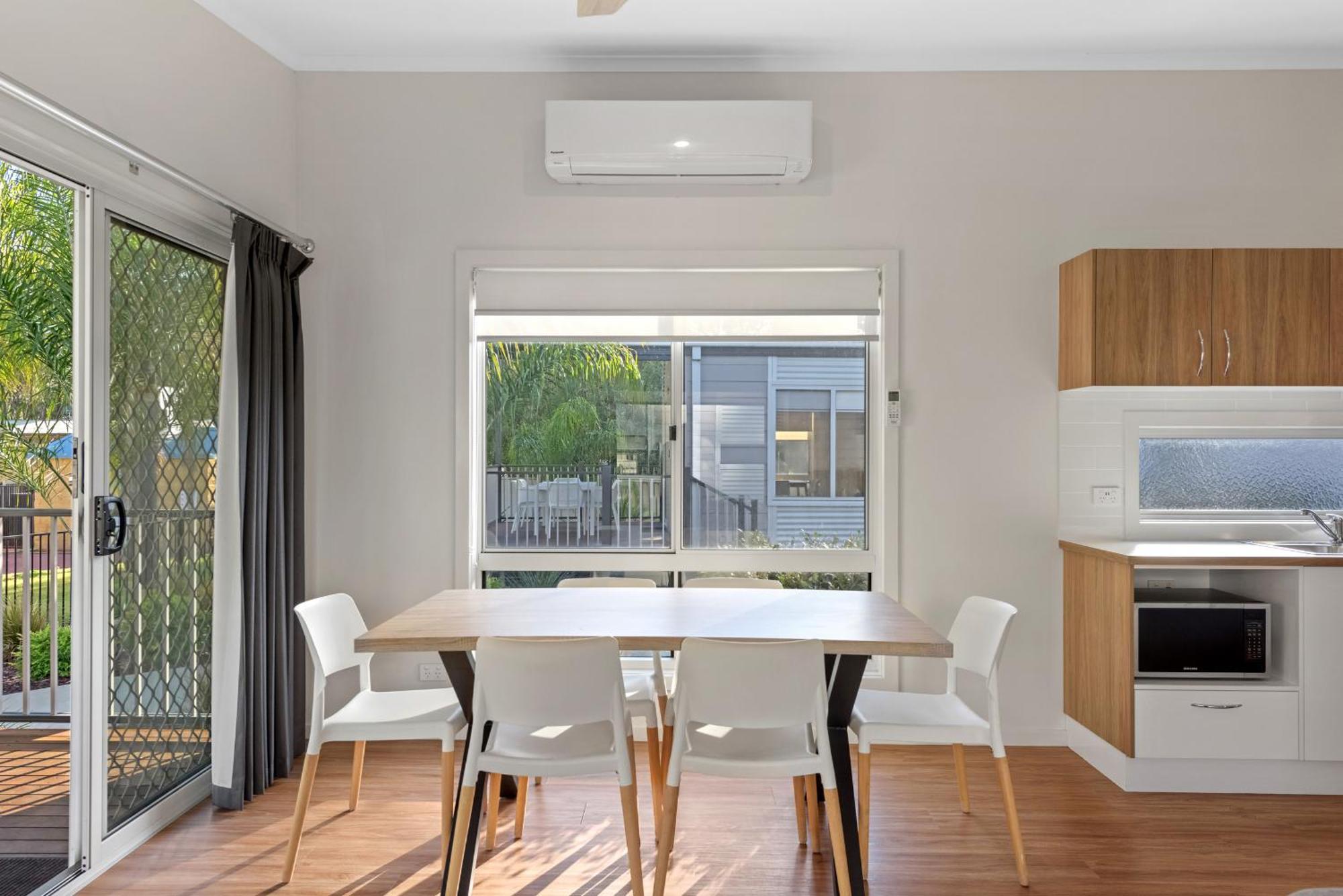 Discovery Parks - Echuca Moama Room photo