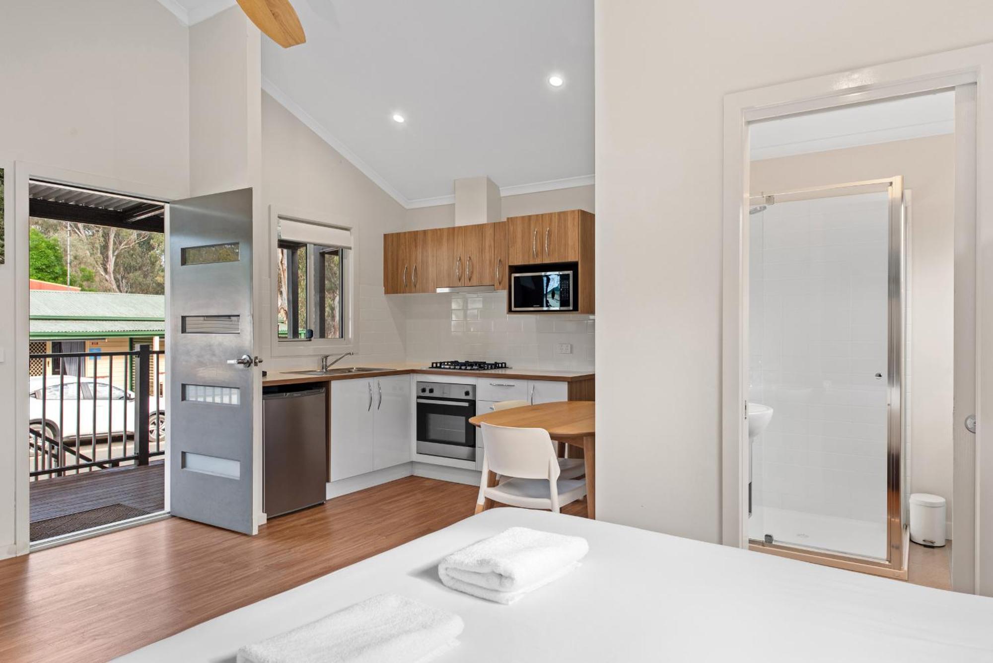 Discovery Parks - Echuca Moama Room photo