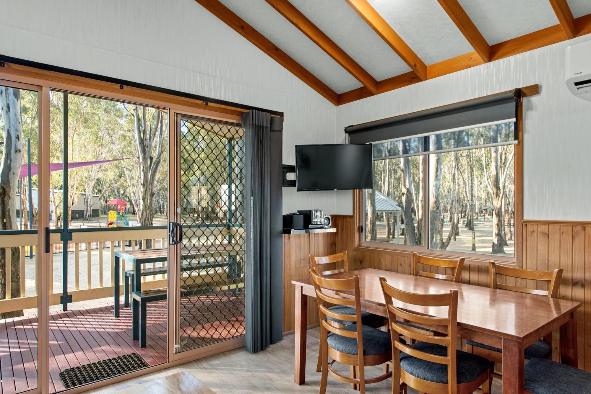 Discovery Parks - Echuca Moama Room photo